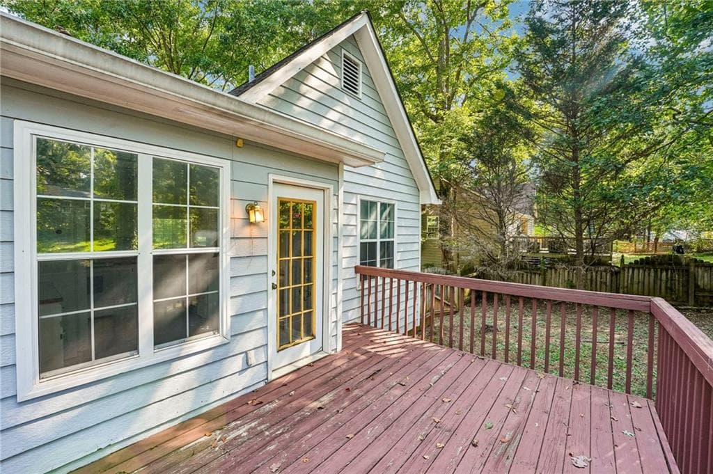 4 bedroom, 2 bathroom, 1,962 sq ft single family residence for sale at 143 Hartwood Drive, Woodstock, GA 30189 — photo 5