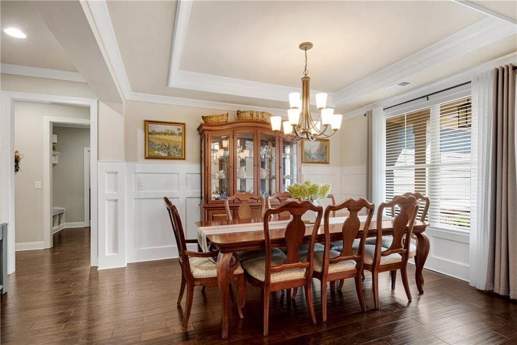 4 bedroom, 4 bathroom, 3,429 sq ft single family residence for sale at 5128 Stefan Ridge Way, Buford, GA 30519 — photo 6