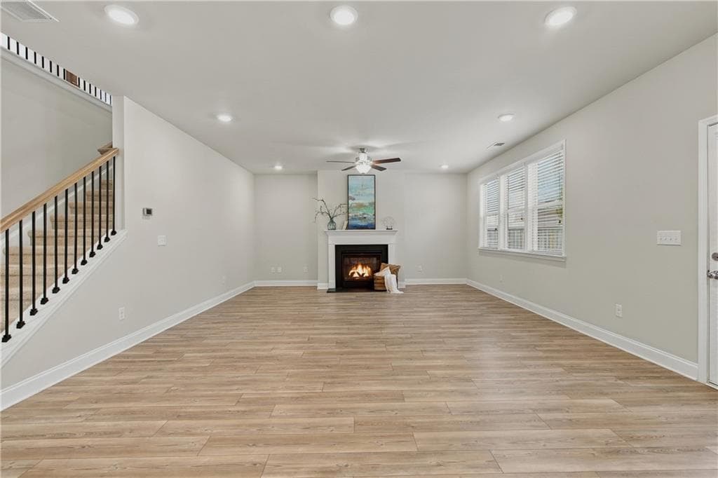 5 bedroom, 4 bathroom, 3,427 sq ft single family residence under contract at 3402 Grace Farm Lane, Buford, GA 30519 — photo 7
