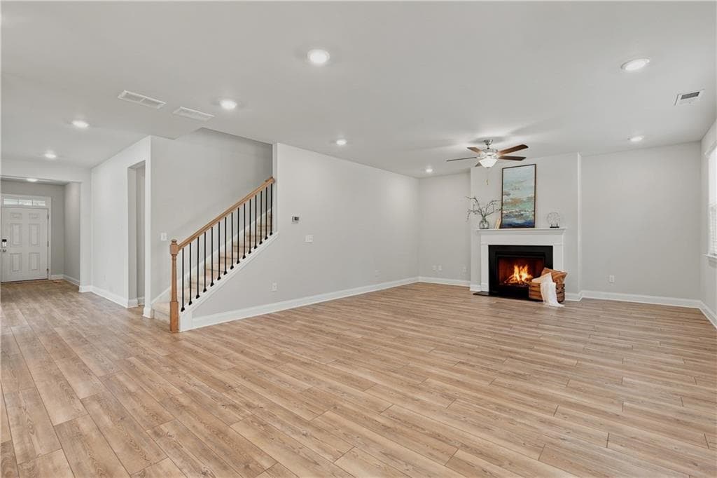 5 bedroom, 4 bathroom, 3,427 sq ft single family residence under contract at 3402 Grace Farm Lane, Buford, GA 30519 — photo 9