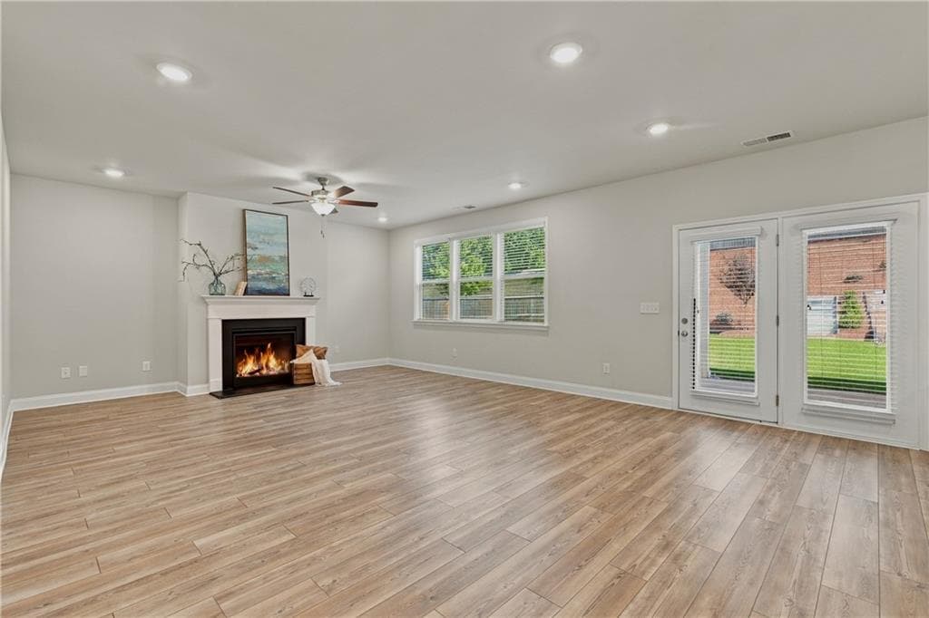 5 bedroom, 4 bathroom, 3,427 sq ft single family residence under contract at 3402 Grace Farm Lane, Buford, GA 30519 — photo 10