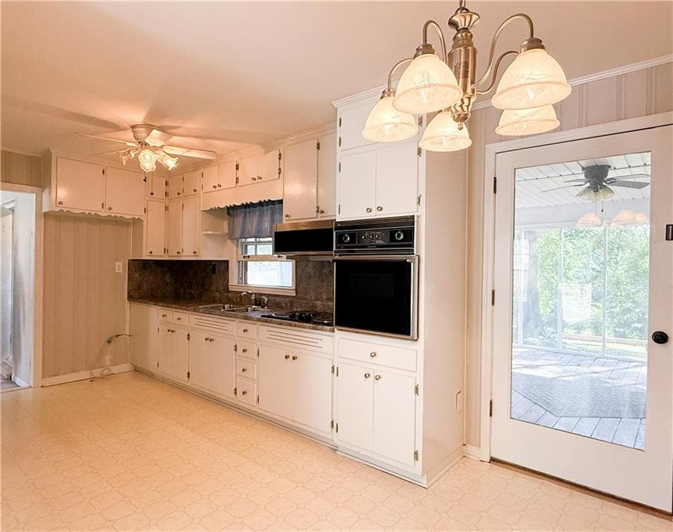 3 bedroom, 2 bathroom, 1,375 sq ft single family residence for sale at 504 Jackson Avenue, Palmetto, GA 30268 — photo 8