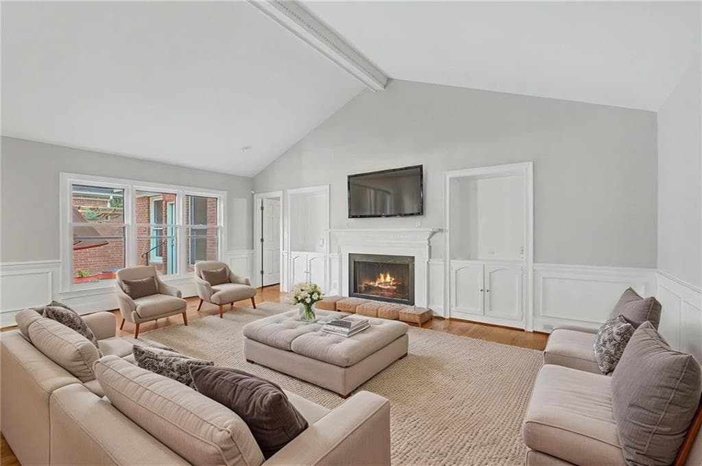 3 bedroom, 3 bathroom, 2,400 sq ft single family residence for sale at 1883 Bedfordshire Court, Decatur, GA 30033 — photo 8