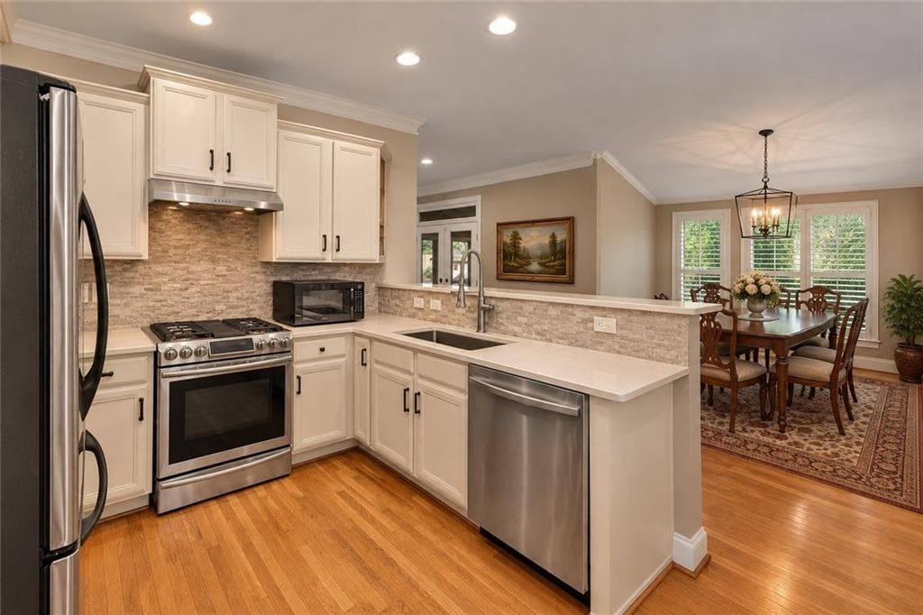 4 bedroom, 4 bathroom, 2,995 sq ft single family residence for sale at 997 Longley Avenue, Atlanta, GA 30318 — photo 10