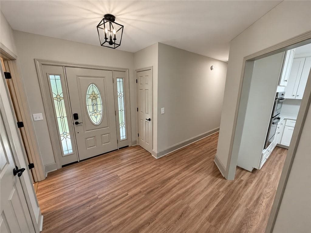 4 bedroom, 3 bathroom, 2,737 sq ft single family residence for sale at 2754 Samples Road, Cumming, GA 30041 — photo 4