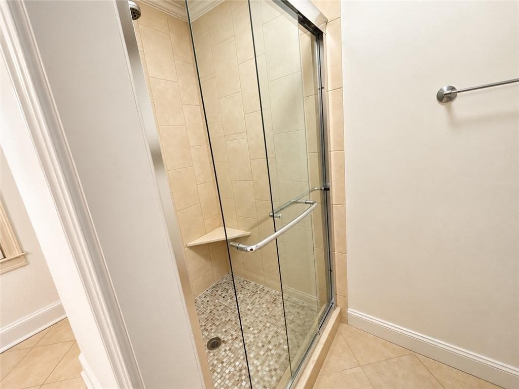 4 bedroom, 4 bathroom, 2,300 sq ft single family residence for rent at 1826 Hermitage Place, Decatur, GA 30033 for $3,900 a month — photo 9