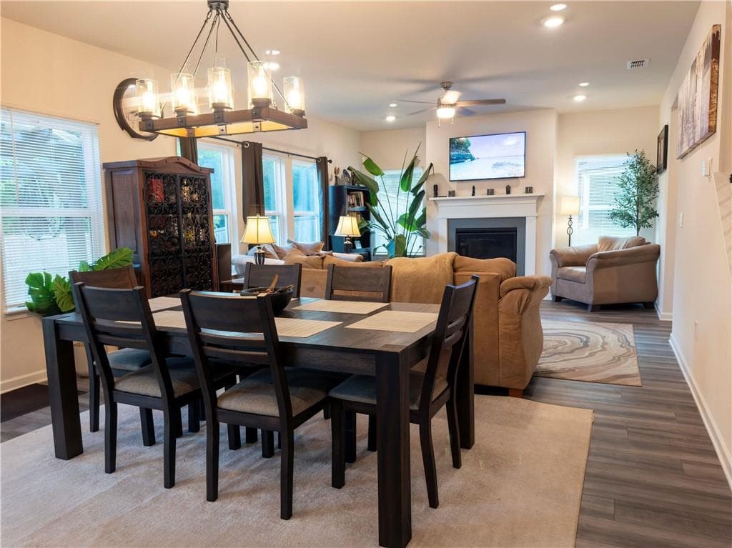 4 bedroom, 3 bathroom, 2,642 sq ft single family residence for rent at 6960 Newcastle Circle, Fairburn, GA 30213 for $2,900 a month — photo 5