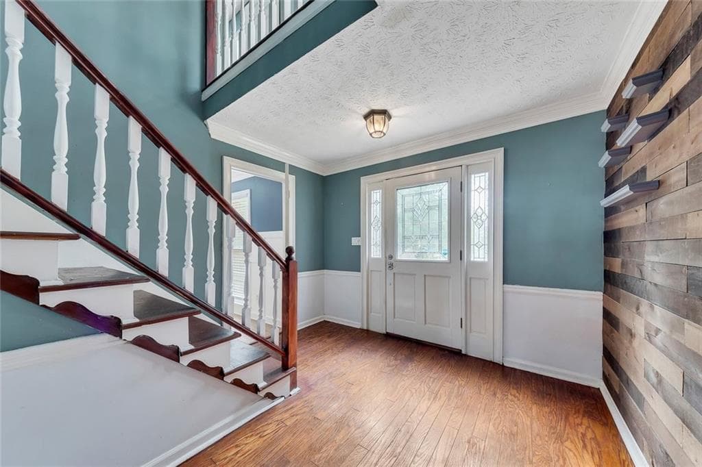 6 bedroom, 4 bathroom, 5,431 sq ft single family residence for sale at 210 Hanarry Drive, Lawrenceville, GA 30046 — photo 3