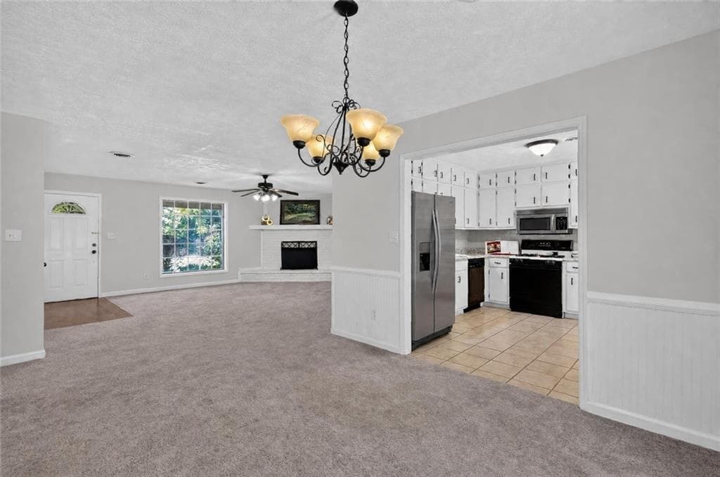 4 bedroom, 2 bathroom, 1,680 sq ft single family residence for sale at 850 The Circle, Lawrenceville, GA 30043 — photo 6