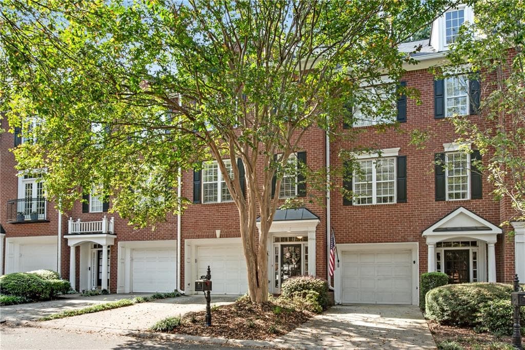 2 bedroom, 3 bathroom, 1,680 sq ft townhouse for sale at 2207 Waters Edge Trail, Roswell, GA 30075