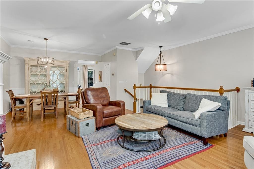 2 bedroom, 3 bathroom, 1,680 sq ft townhouse for sale at 2207 Waters Edge Trail, Roswell, GA 30075 — photo 7