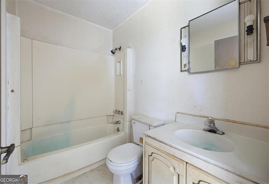 3 bedroom, 2 bathroom, 1,224 sq ft single family residence for sale at 62 Cotton Road, Winterville, GA 30683 — photo 5