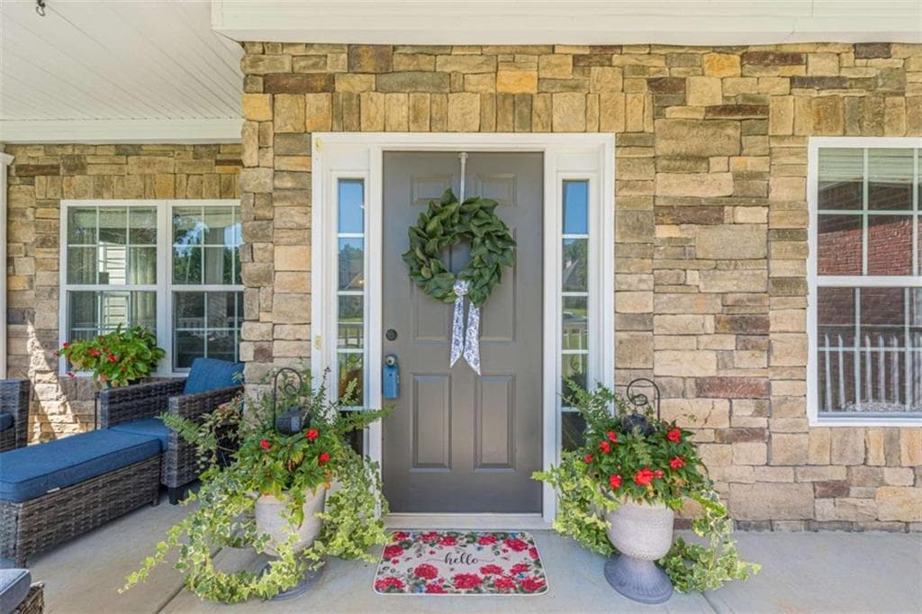 4 bedroom, 3 bathroom, 2,305 sq ft single family residence for sale at 85 Maple Leaf Drive, Oxford, GA 30054 — photo 6