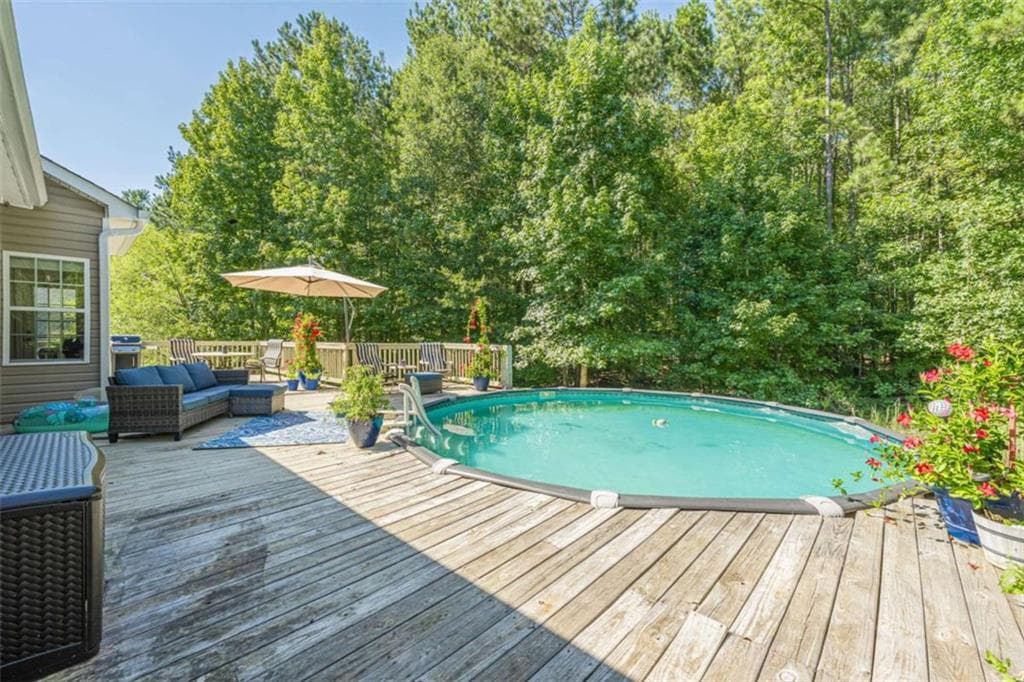 4 bedroom, 3 bathroom, 2,305 sq ft single family residence for sale at 85 Maple Leaf Drive, Oxford, GA 30054 — photo 2