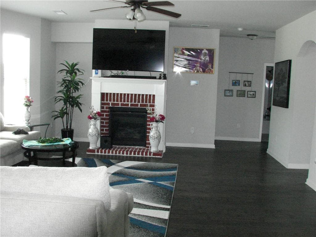 5 bedroom, 4 bathroom, 3,150 sq ft single family residence for sale at 308 Jericho Pass Court, Mcdonough, GA 30252 — photo 7