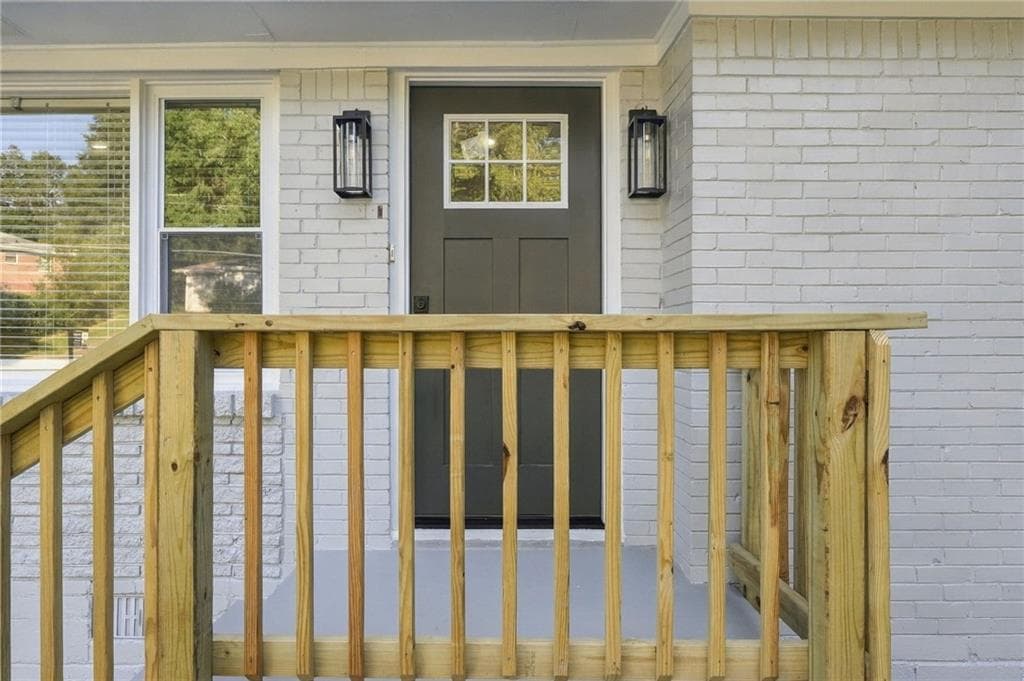 4 bedroom, 3 bathroom, 1,338 sq ft single family residence for sale at 2162 Holly Hill Drive, Decatur, GA 30032 — photo 4