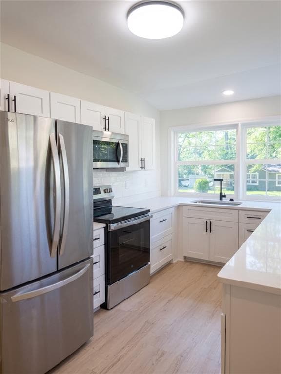 4 bedroom, 3 bathroom, 1,852 sq ft single family residence for rent at 1711 Hortense Place, Atlanta, GA 30318 for $4,300 a month — photo 3