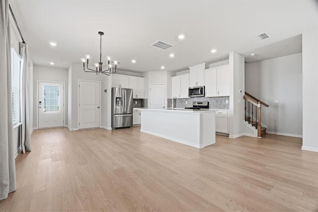 3 bedroom, 3 bathroom, 1,868 sq ft townhouse for sale at 1621 Flint River Place, Smyrna, GA 30126 — photo 6