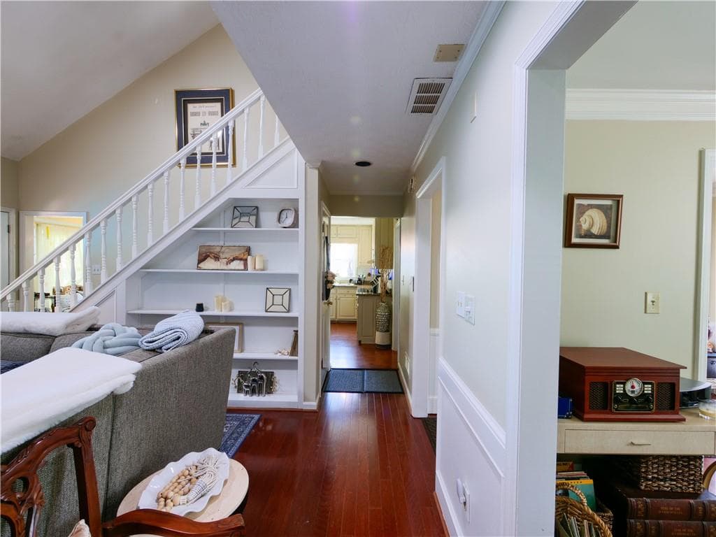 4 bedroom, 3 bathroom, 2,738 sq ft single family residence for sale at 4750 Meadowlark Drive, Conyers, GA 30094 — photo 8