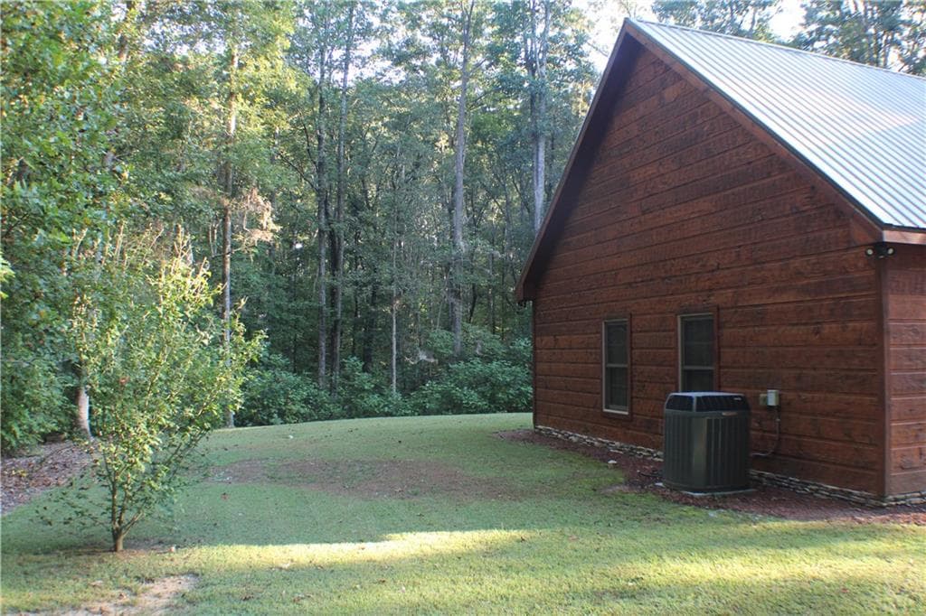 3 bedroom, 2 bathroom, 1,667 sq ft single family residence for sale at 8187 Highway 53 West, Jasper, GA 30143 — photo 9
