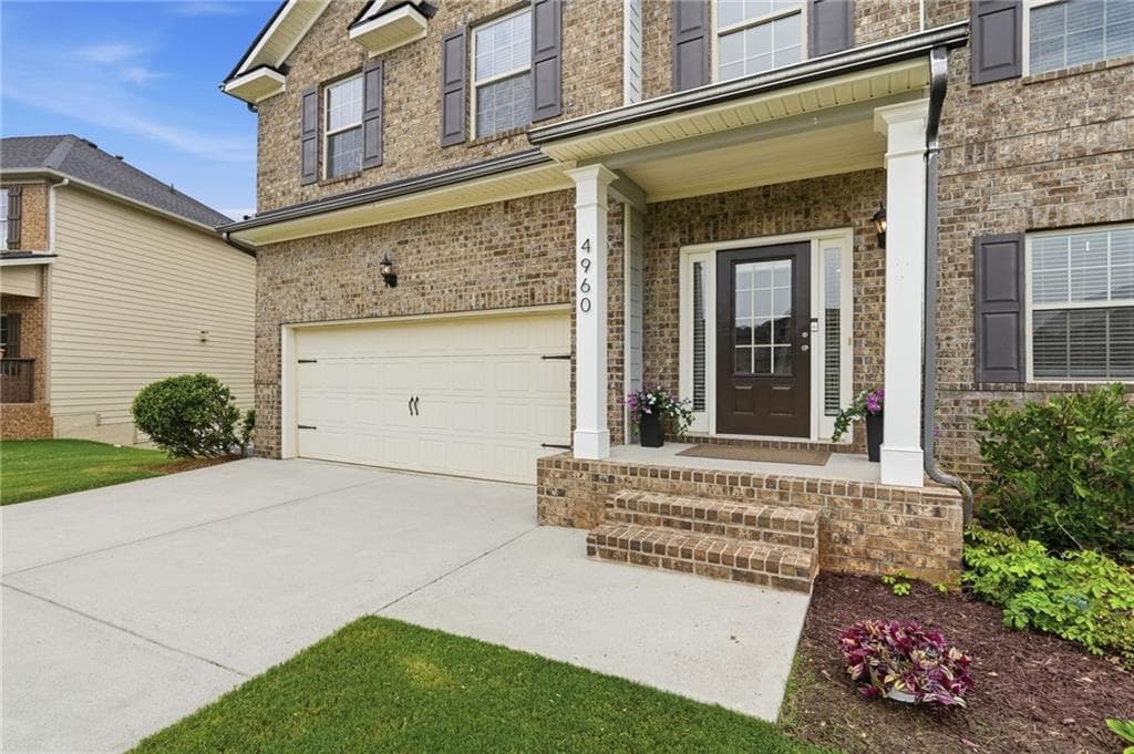 4 bedroom, 3 bathroom, 2,446 sq ft single family residence for sale at 4960 Bucknell Trce, Cumming, GA 30028 — photo 3