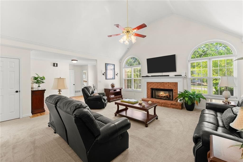 4 bedroom, 3 bathroom, 4,156 sq ft single family residence for sale at 207 Nugget Trail, Braselton, GA 30517 — photo 4