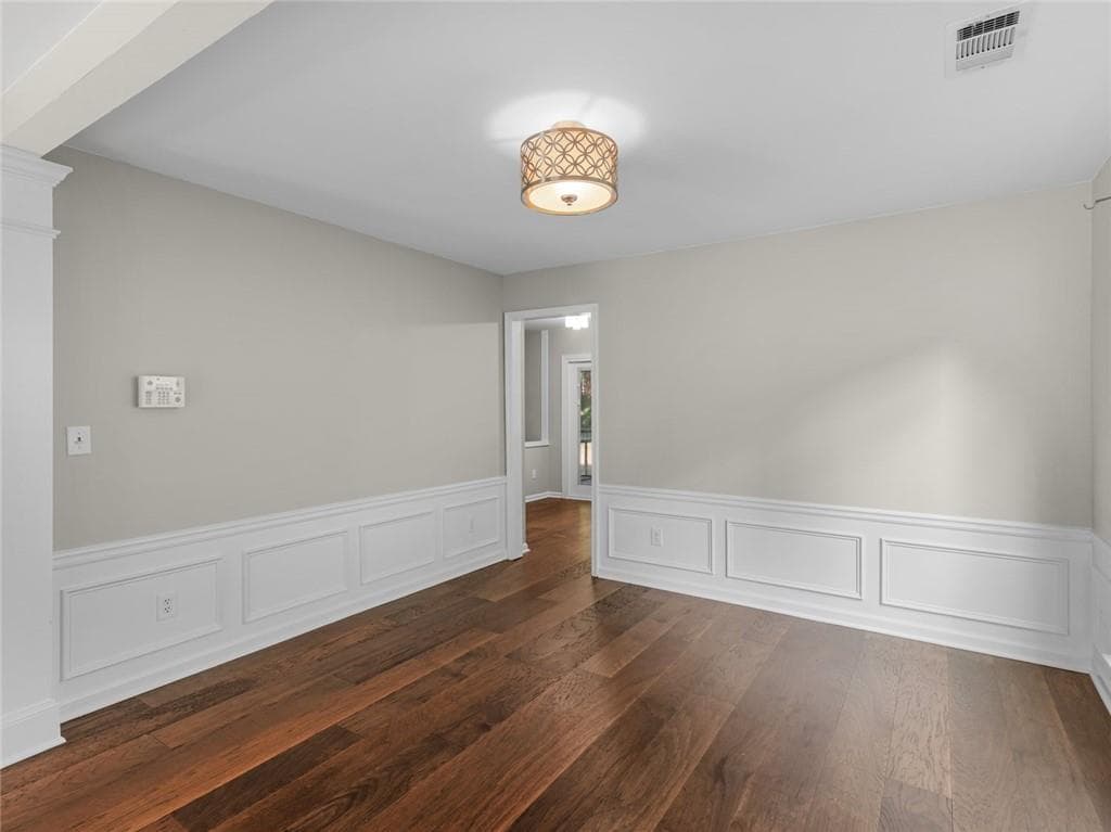 3 bedroom, 3 bathroom, 1,862 sq ft single family residence for sale at 604 Lullingstone Drive, Marietta, GA 30067 — photo 9