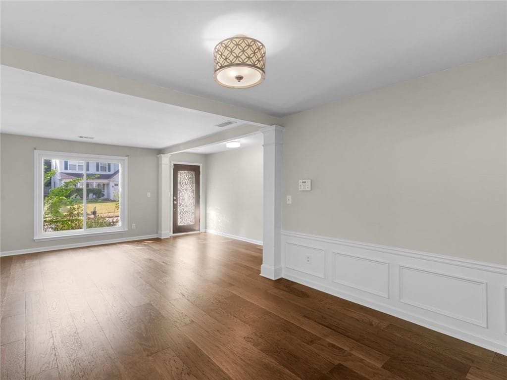 3 bedroom, 3 bathroom, 1,862 sq ft single family residence for sale at 604 Lullingstone Drive, Marietta, GA 30067 — photo 10
