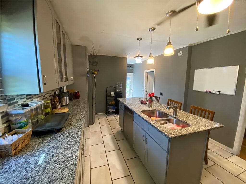 3 bedroom, 1 bathroom, 1,075 sq ft single family residence for sale at 2308 Clay Road, Austell, GA 30106 — photo 5