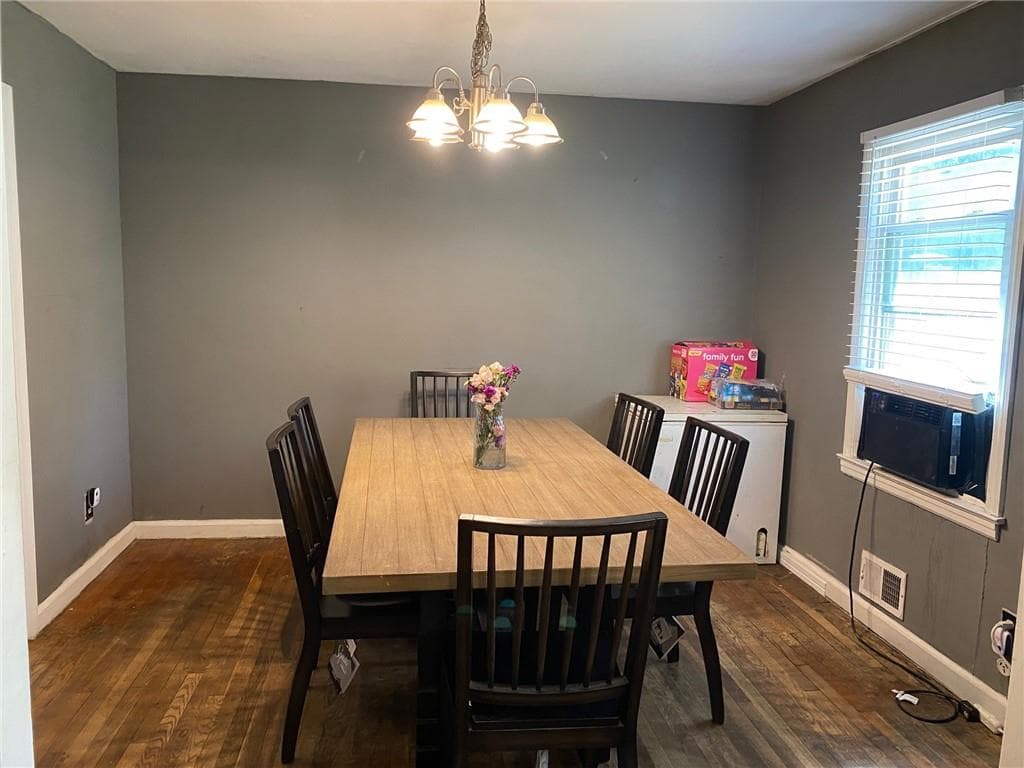 3 bedroom, 1 bathroom, 1,075 sq ft single family residence for sale at 2308 Clay Road, Austell, GA 30106 — photo 8
