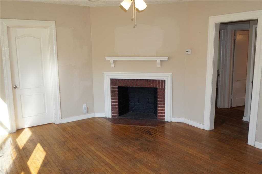 2 bedroom, 1 bathroom, 3,360 sq ft quadruplex for rent at 583 Colonial Circle, Marietta, GA 30060 for $1,150 a month — photo 2