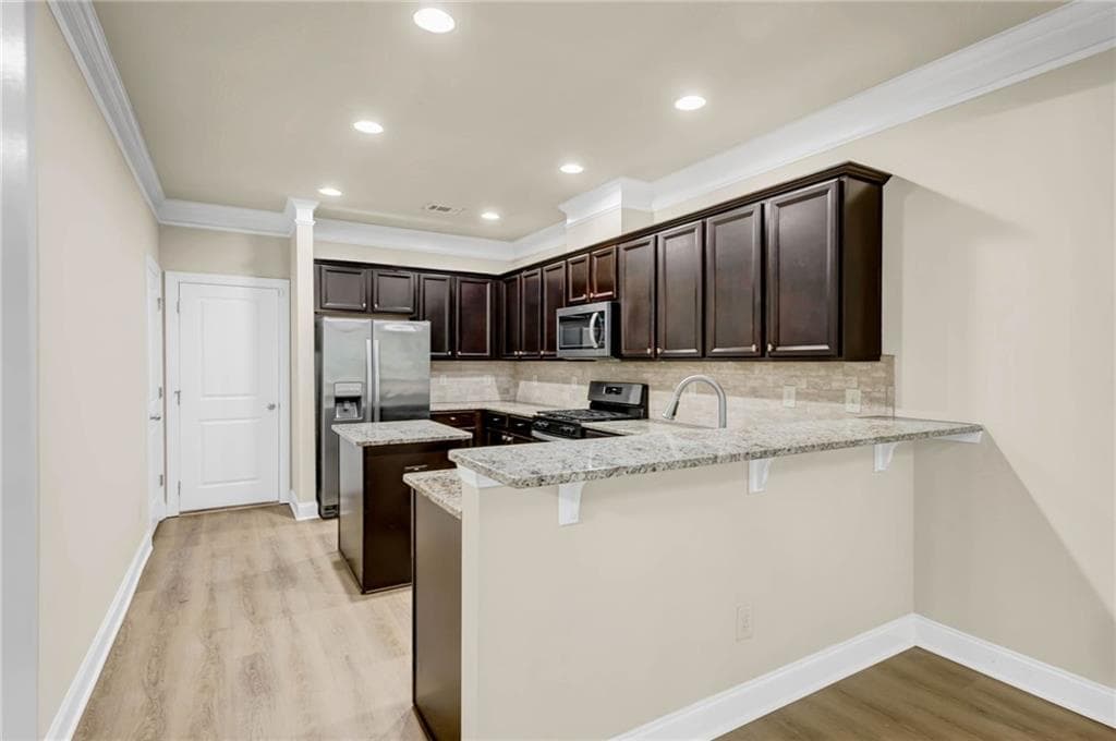 3 bedroom, 3 bathroom, 2,142 sq ft townhouse for sale at 13374 Canary Lane, Alpharetta, GA 30004 — photo 8