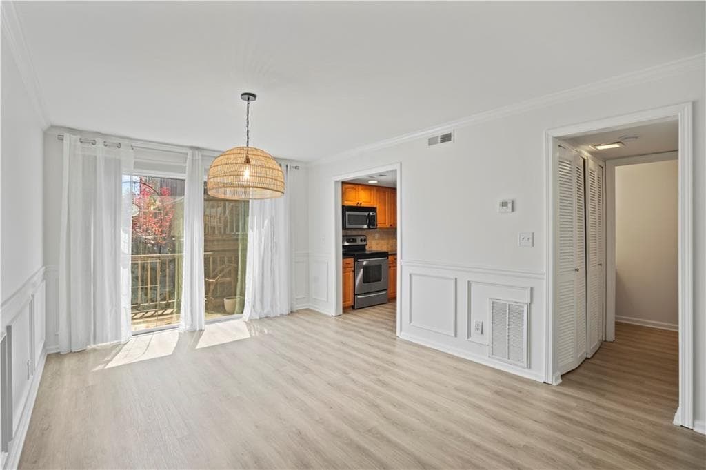 2 bedroom, 3 bathroom, 1,363 sq ft townhouse for rent at 2825 Northeast Expressway N4, Atlanta, GA 30345 for $2,200 a month — photo 5