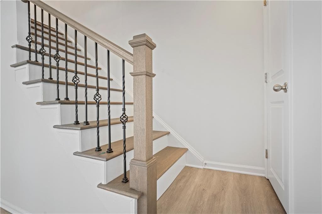 2 bedroom, 3 bathroom, 1,363 sq ft townhouse for rent at 2825 Northeast Expressway N4, Atlanta, GA 30345 for $2,200 a month — photo 8