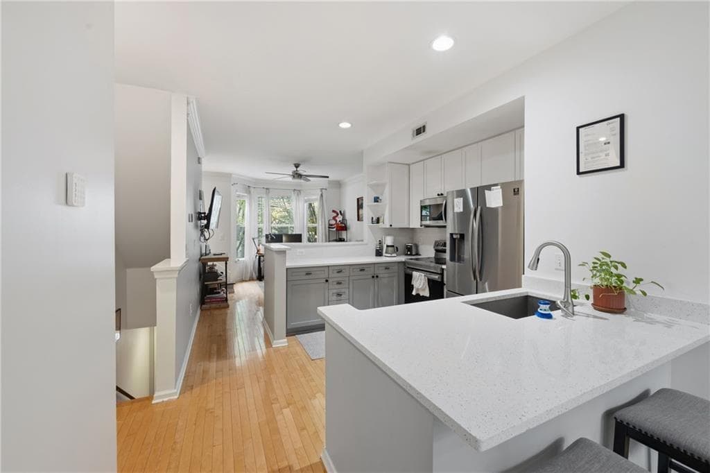 1 bedroom, 2 bathroom, 1,058 sq ft townhouse for rent at 951 Glenwood Avenue 102, Atlanta, GA 30316 for $2,300 a month — photo 5
