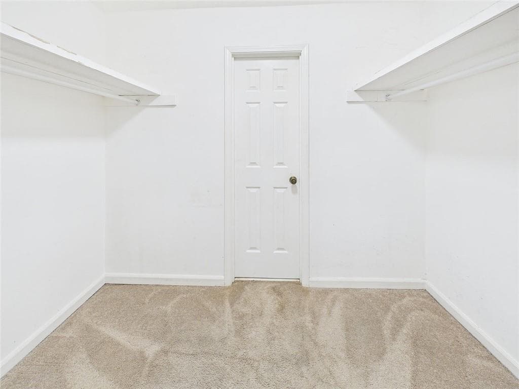 2 bedroom, 2 bathroom, 1,552 sq ft condominium for sale at 2483 Cedar Canyon Road, Marietta, GA 30067 — photo 10