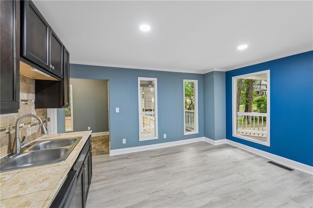 3 bedroom, 2 bathroom, 1,386 sq ft single family residence for sale at 1370 Eaglecreek Trail, Cumming, GA 30041 — photo 7