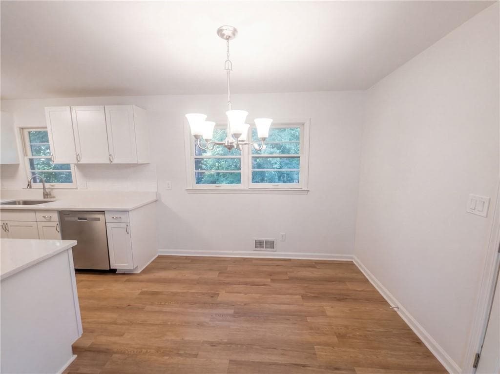 3 bedroom, 2 bathroom, 1,056 sq ft single family residence for sale at 6489 N Sweetwater Road, Lithia Springs, GA 30122 — photo 8
