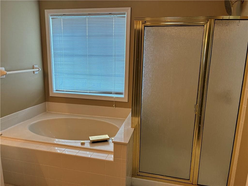 4 bedroom, 3 bathroom, 2,518 sq ft single family residence for sale at 752 Grey Rock Road, Norcross, GA 30093 — photo 7