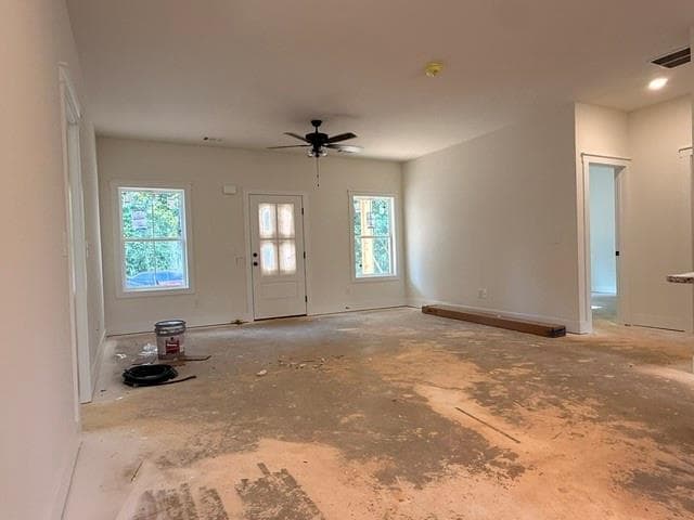 3 bedroom, 2 bathroom, 1,380 sq ft single family residence under contract at 207 Cole Lake Rd, Dallas, GA 30157 — photo 2