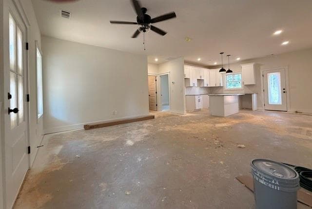 3 bedroom, 2 bathroom, 1,380 sq ft single family residence under contract at 207 Cole Lake Rd, Dallas, GA 30157 — photo 4