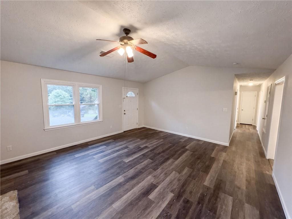 3 bedroom, 2 bathroom, 1,191 sq ft single family residence for sale at 204 Arbor Way, Dallas, GA 30157 — photo 8