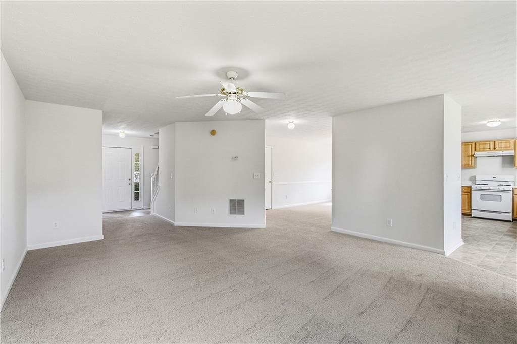 4 bedroom, 3 bathroom, 2,144 sq ft single family residence for sale at 2571 S Hills, Riverdale, GA 30296 — photo 7