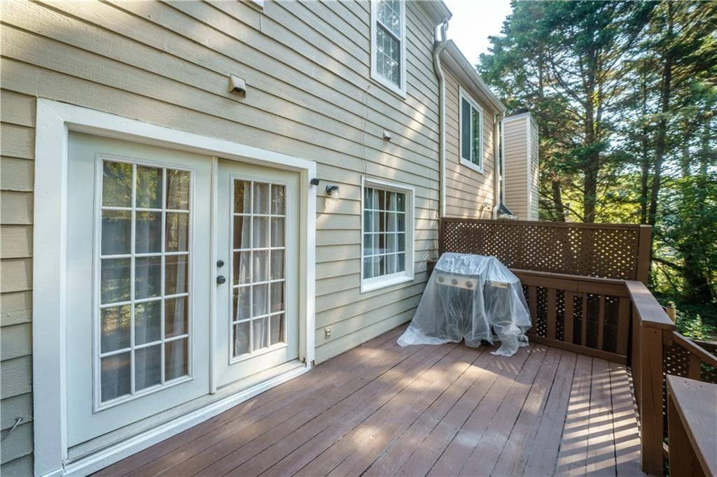 3 bedroom, 4 bathroom, 1,408 sq ft townhouse for sale at 1020 Plantation Way, Kennesaw, GA 30144 — photo 4