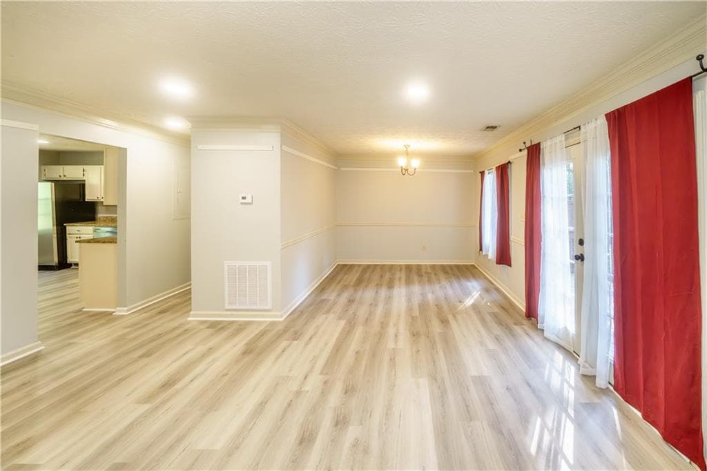 3 bedroom, 4 bathroom, 1,408 sq ft townhouse for sale at 1020 Plantation Way, Kennesaw, GA 30144 — photo 8