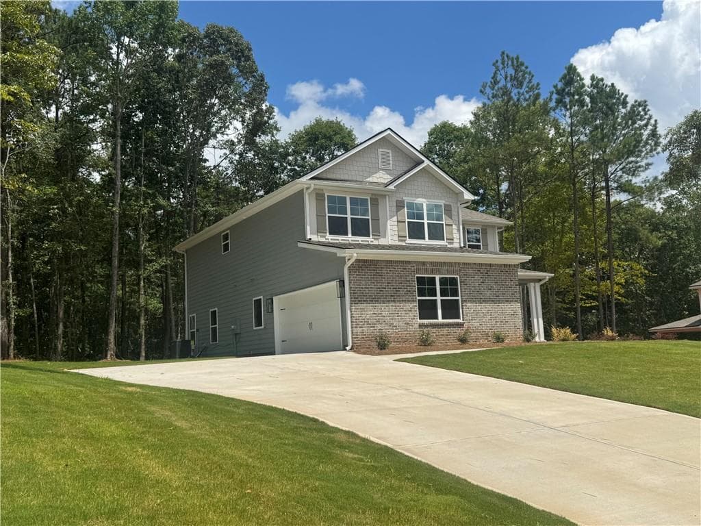 5 bedroom, 4 bathroom, 2,628 sq ft single family residence for sale at 181 Blackberry Court, Pendergrass, GA 30567 — photo 2