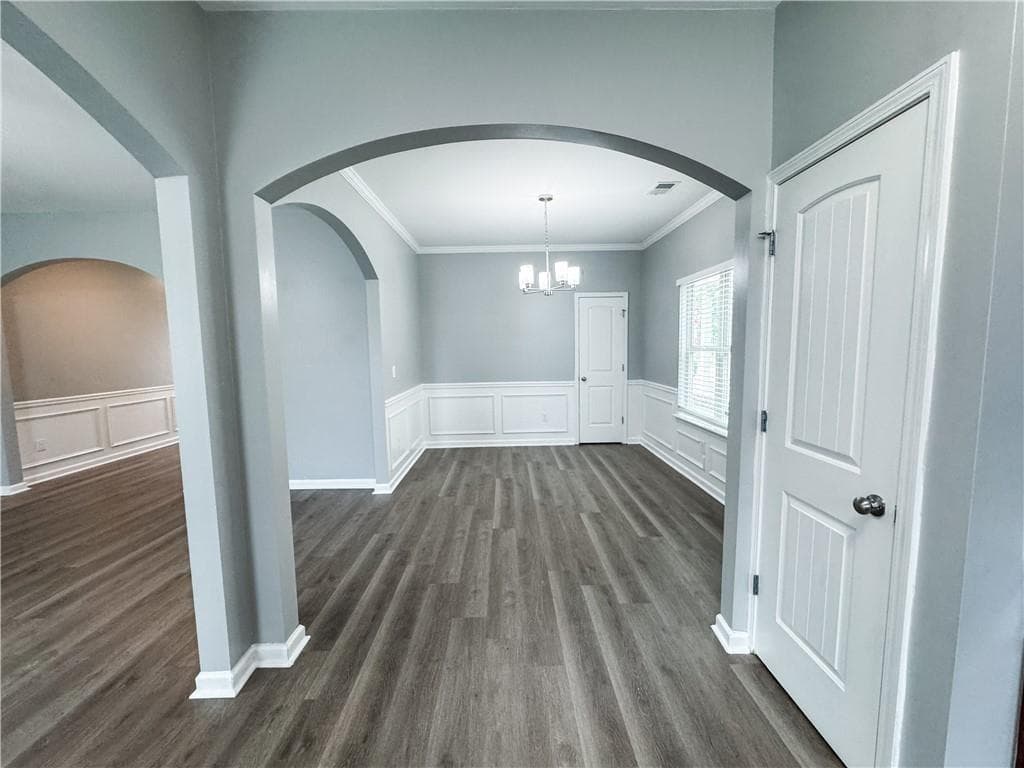 3 bedroom, 3 bathroom, 1,704 sq ft single family residence under contract at 3140 Broadleaf Trail, Fairburn, GA 30213 — photo 9
