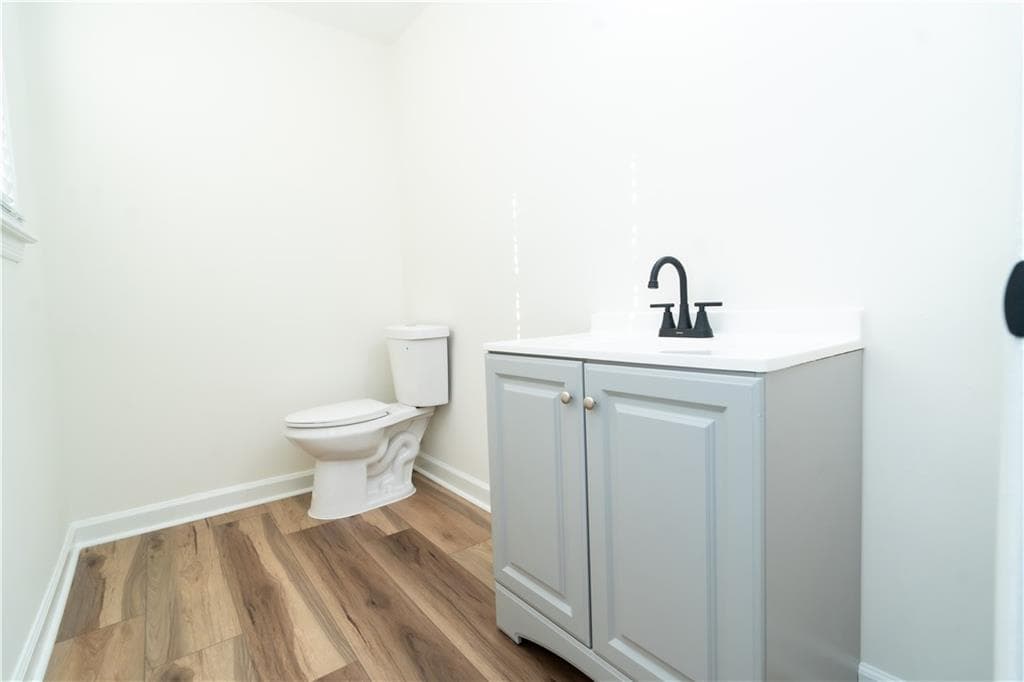 3 bedroom, 3 bathroom, 1,680 sq ft condominium for sale at 3305 York Place, Decatur, GA 30032 — photo 4
