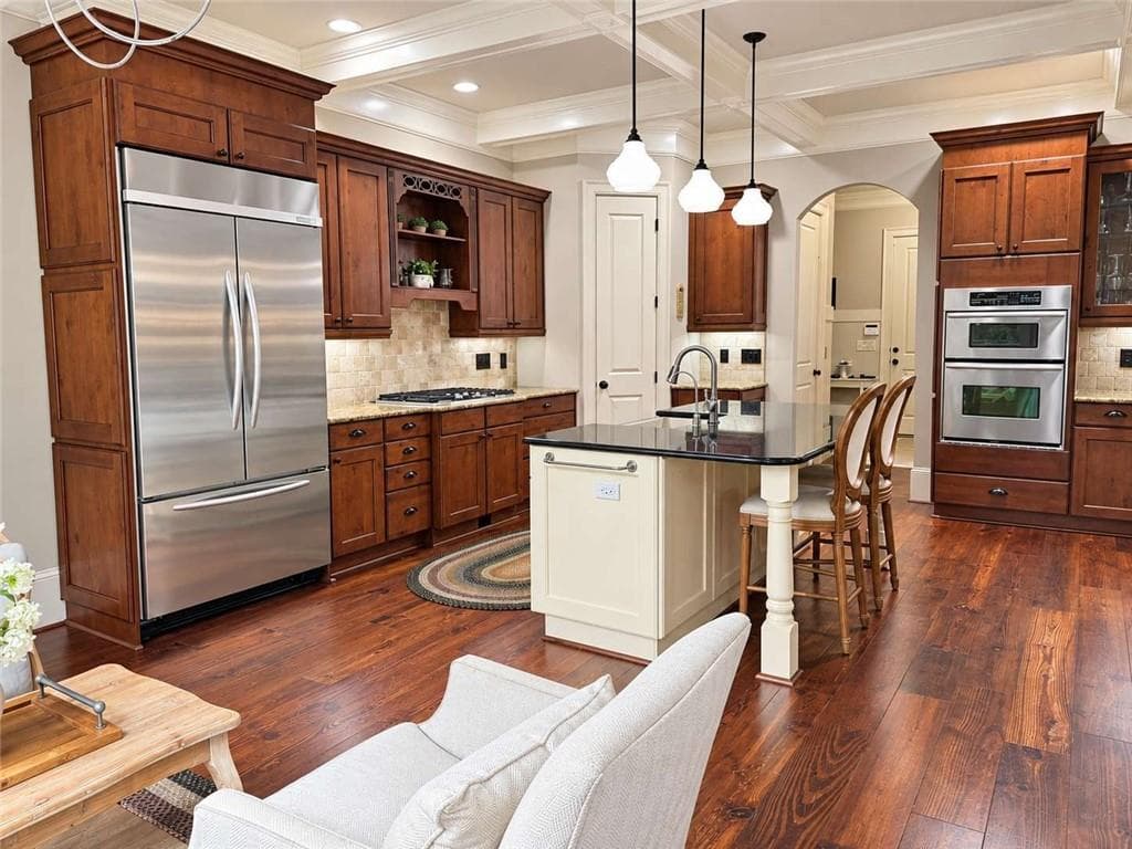 4 bedroom, 5 bathroom, 4,100 sq ft townhouse for sale at 320 Wisteria Circle, Roswell, GA 30076 — photo 9