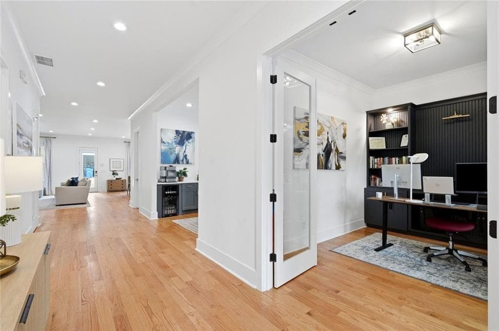 4 bedroom, 5 bathroom, 3,464 sq ft single family residence for sale at 2114 Memorial Drive, Atlanta, GA 30317 — photo 10